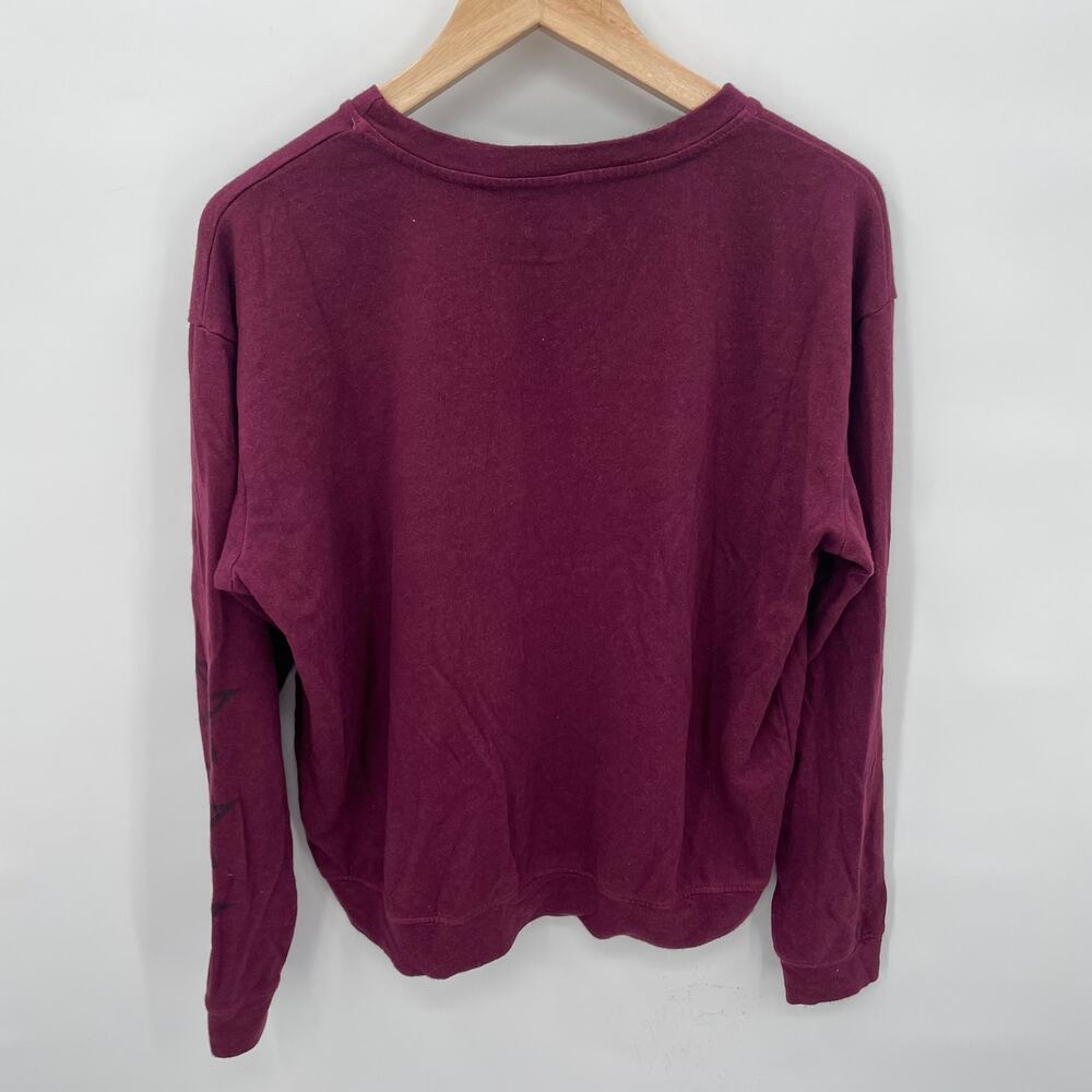 SUNDRY Evereve Varsity Star Pullover Crewneck Sweatshirt in Burgundy // M - Picture 7 of 9